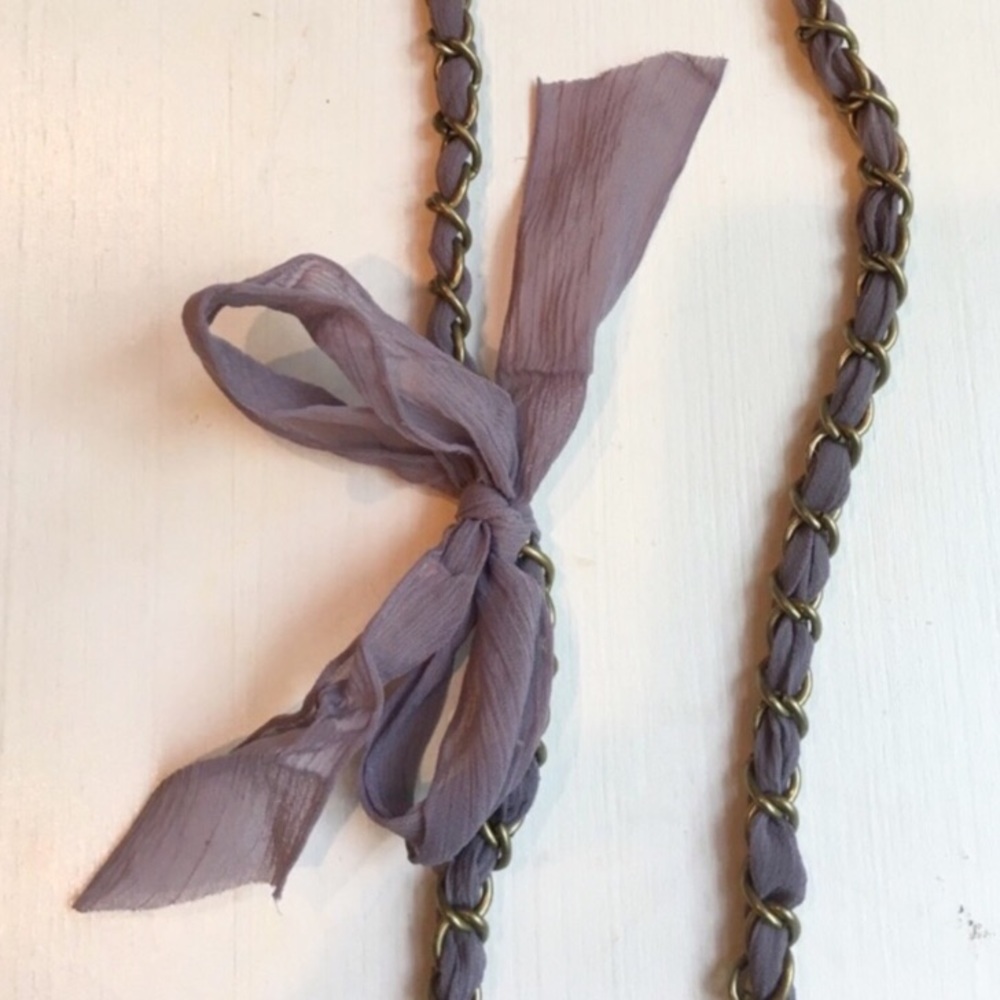Chain and Ribbon Necklace - Picture 3 of 5